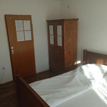 Sobe Nevenka Leilighet Vrnjačka Banja Eksteriør bilde
